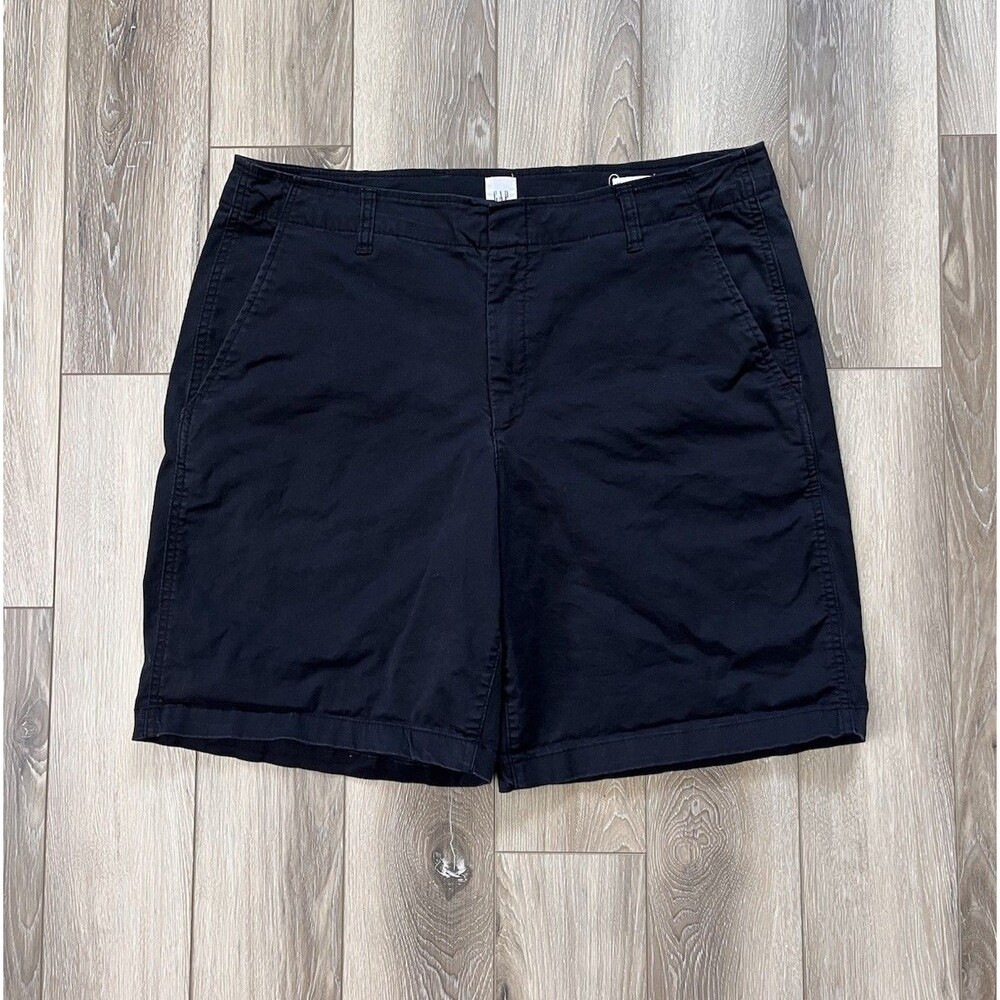 GAP Downtown Bermuda Shorts Size 16 Black Mid Rise Stretch 8” Inseam